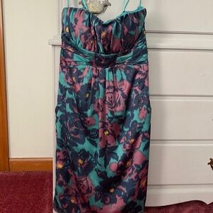 Beautiful strapless formal dress